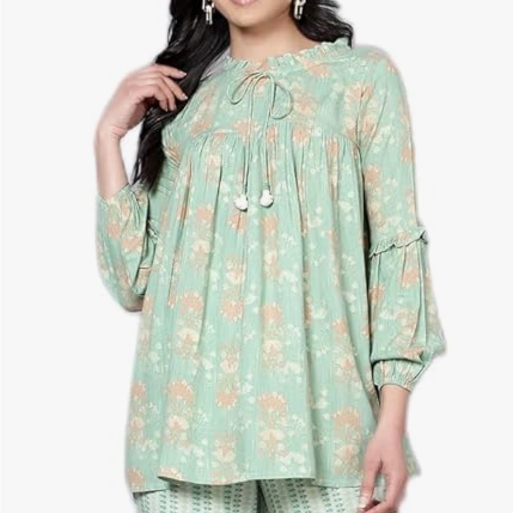 Bani Women Floral Green Women's Top Size XXL